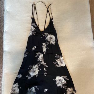 Kendall and Kylie dress